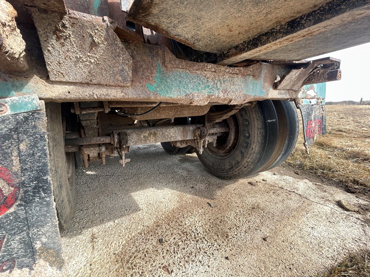 1978-fruehauf-tanker-image-54