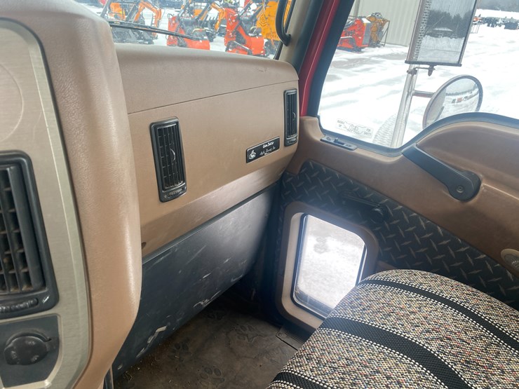 #1145-•-2009-mack-gu713-semi-tractor-(has-wi-title)-(mosinee,-wi)-image-97