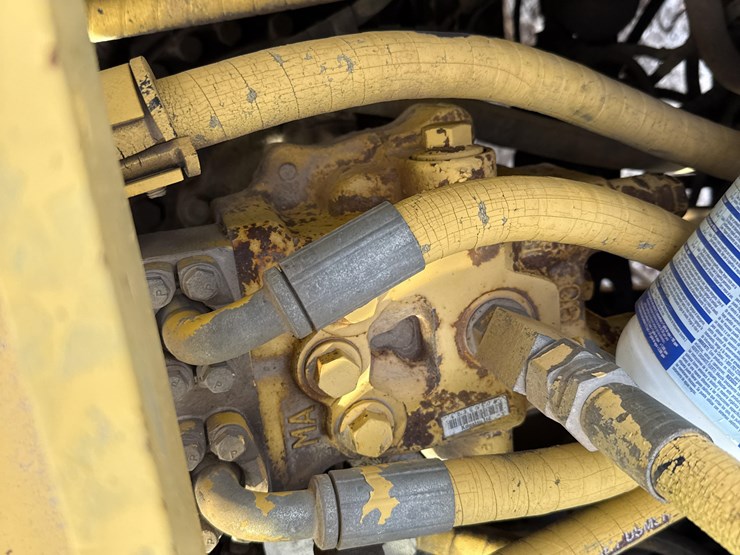 1995-komatsu-pc200-lc-6l-image-17