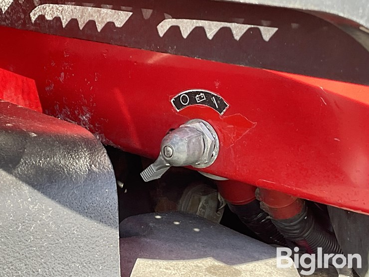 2013-case-ih-magnum-290-image-18