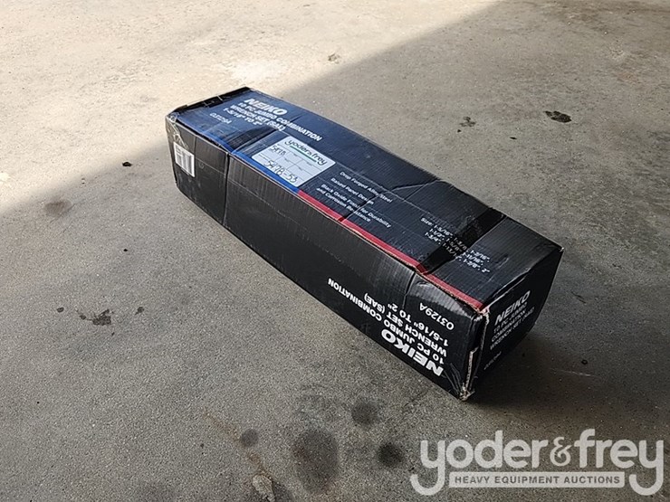 unused-10pc-sae-jumbo-wrench-set,-1-5/16-to-2"-industrial-impact-material-image-1