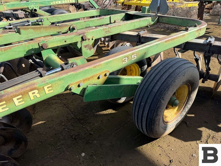 john-deere-455-image-45