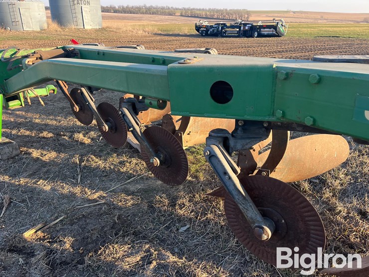 john-deere-2700-image-12