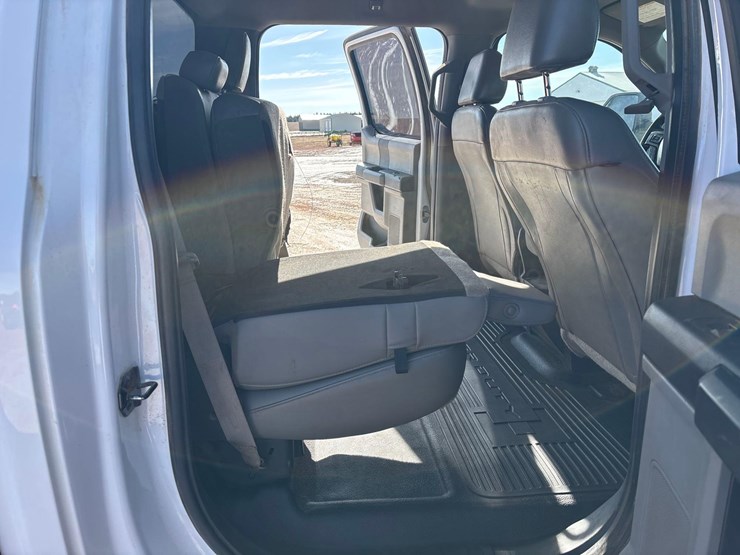 2018-ford-f250-image-12