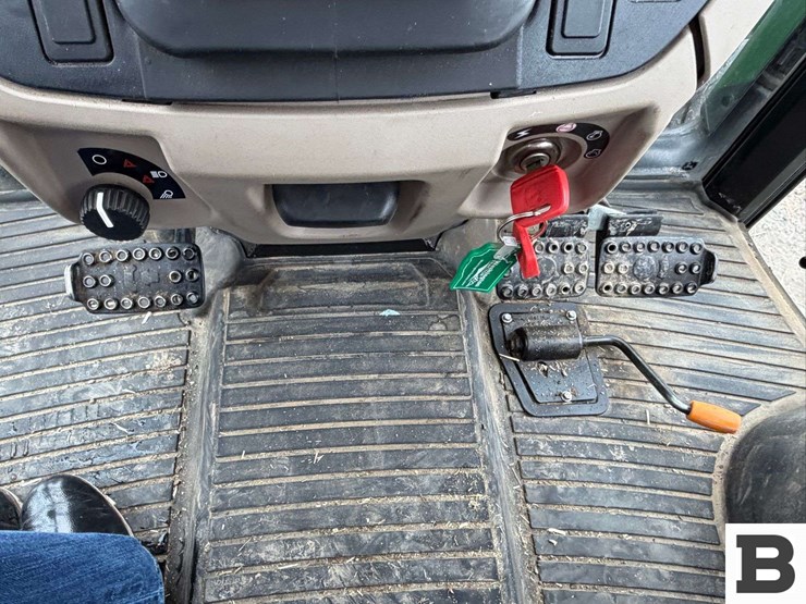 john-deere-5075e-image-52