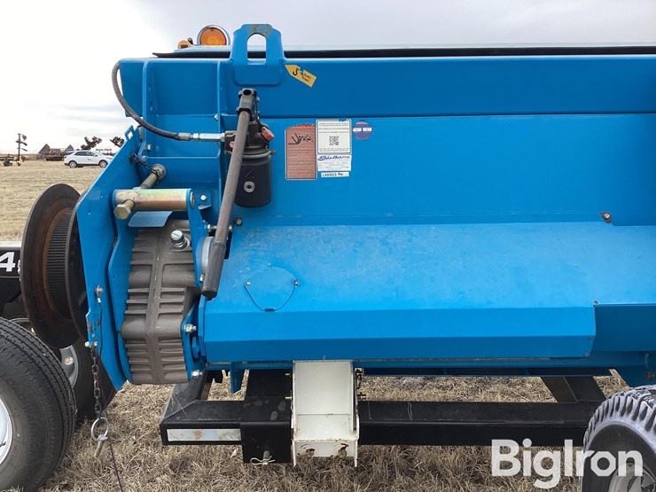 2017-shelbourne-xcv42-image-11