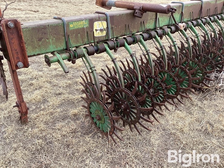 john-deere-400-image-13