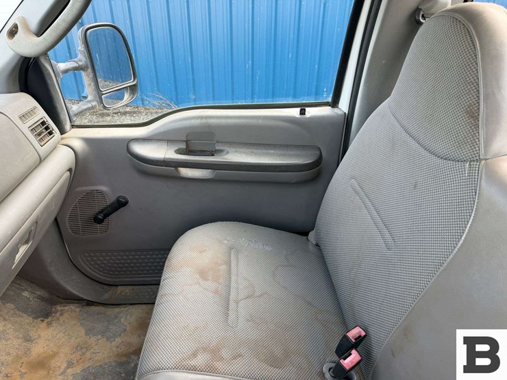 2004-ford-f250-image-21