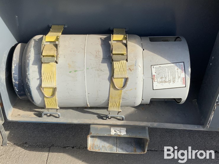 massey-ferguson-730-image-15