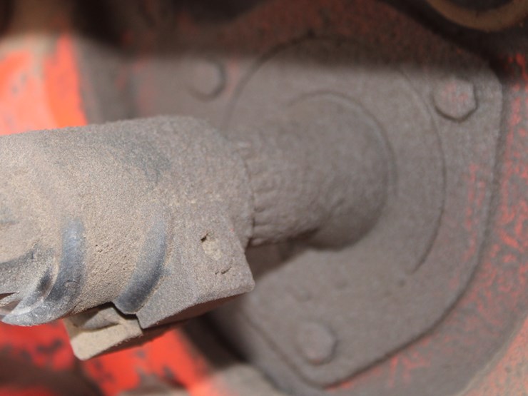 #1012-•-case-2390-tractor-image-40