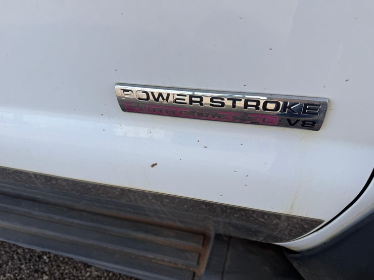 2006-ford-f550-image-18
