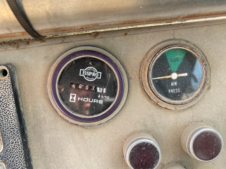 1994-dresser-530c-image-26