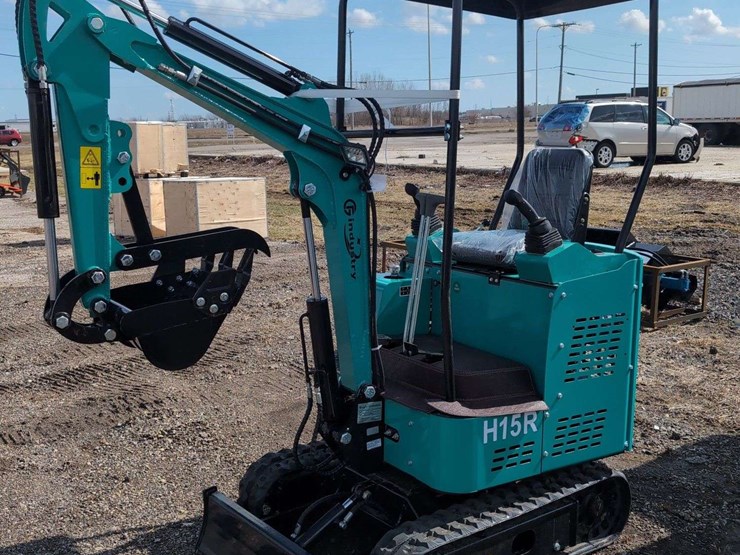 cfg-industrial-mini-excavator---h15r-image-1