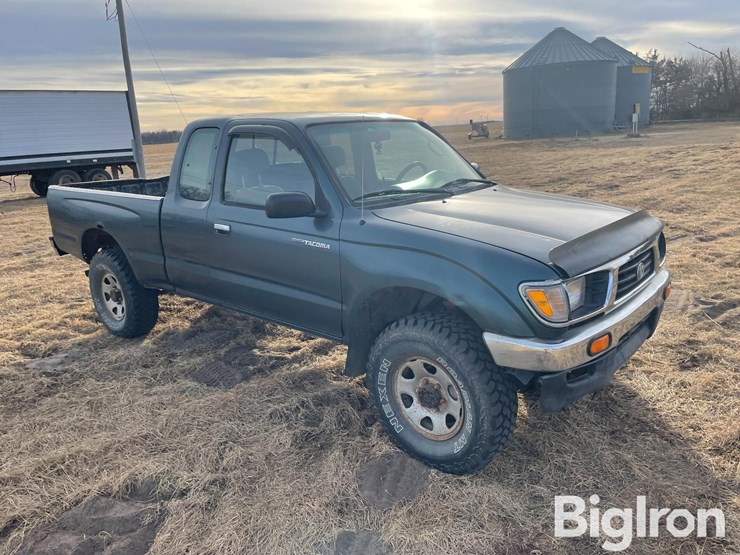 1997-toyota-tacoma-image-3