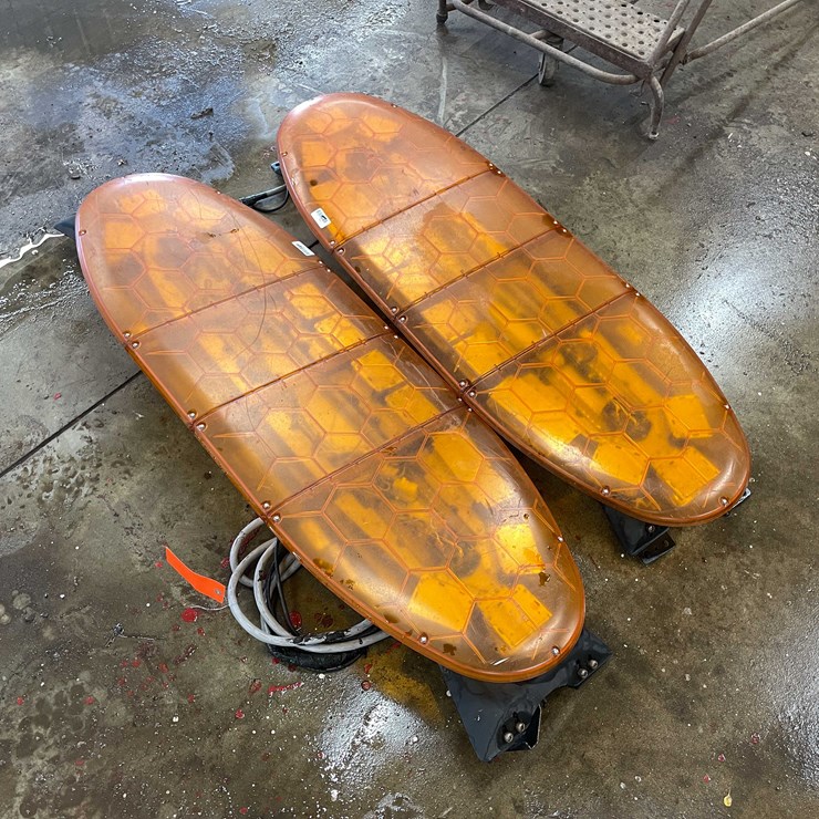 #12183 • (2) Orange Beacon Lights (Denmark, WI)