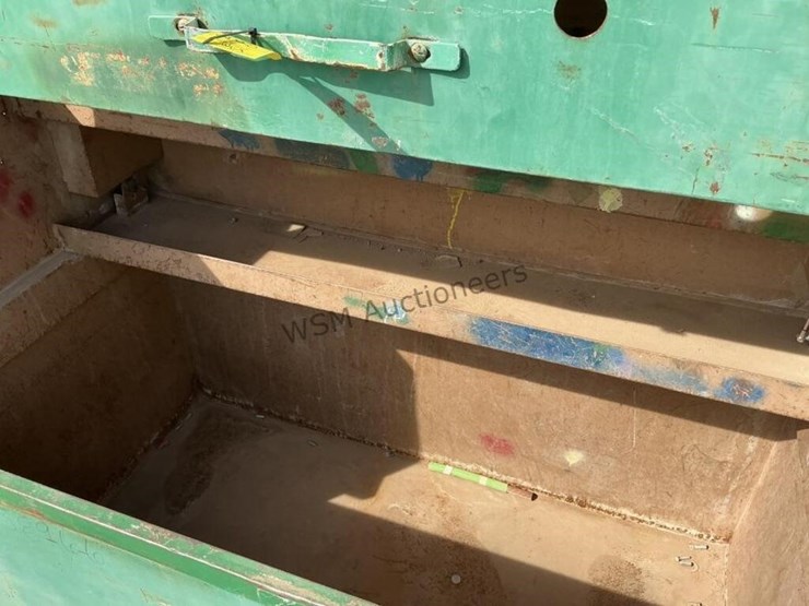 tool-storage-chest-image-5