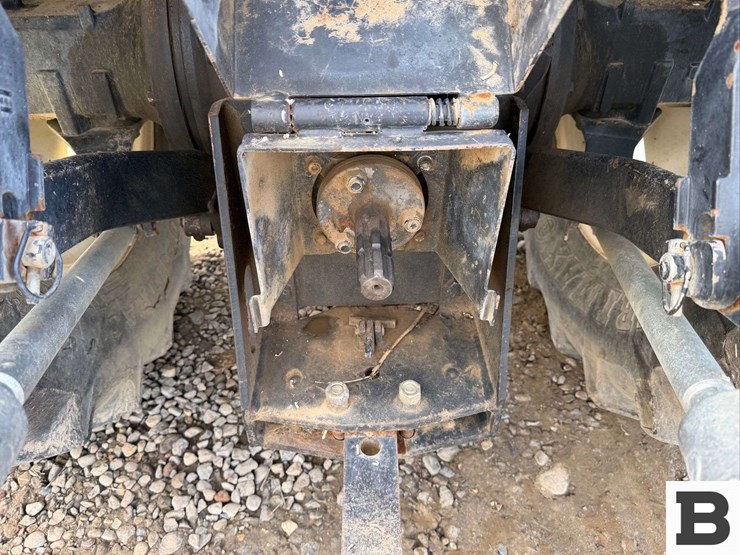 2008-new-holland-tn85fa-image-16