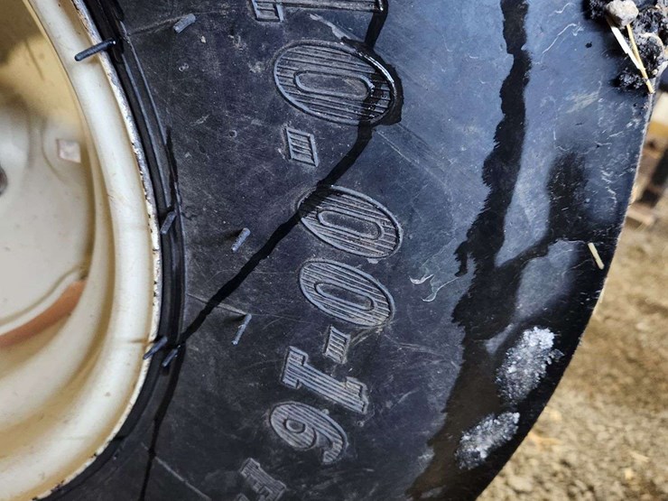 1979-allis-chalmers-7000-image-11