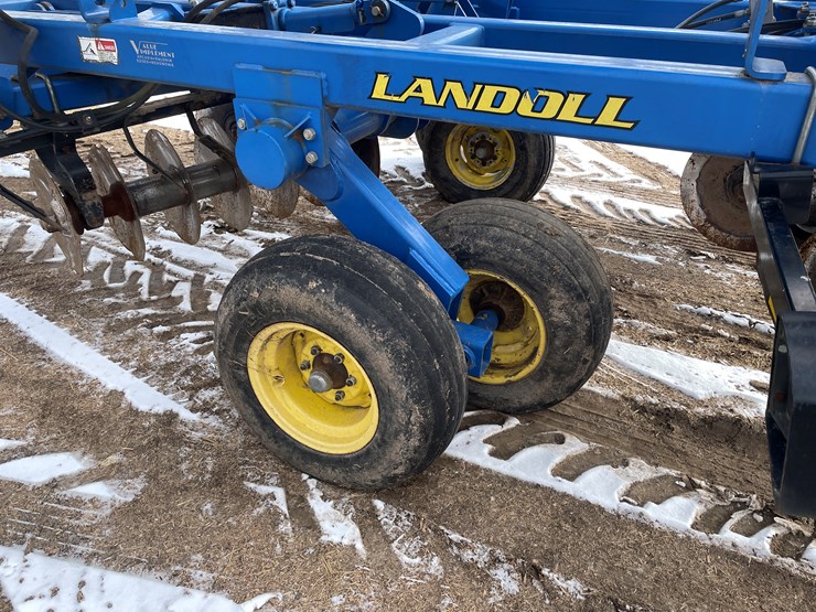 #1070-•-landall-6230-heavy-duty-disk-(somerset,-wi)-image-8