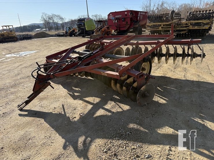 international-370-image-3