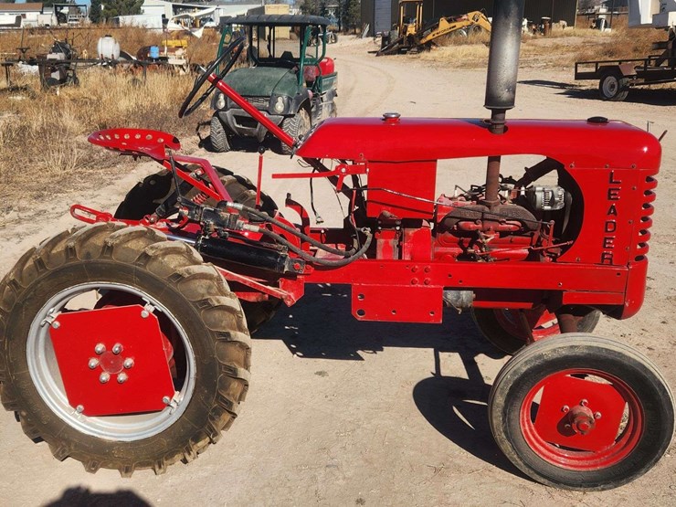 1946-leader-model-b-image-2