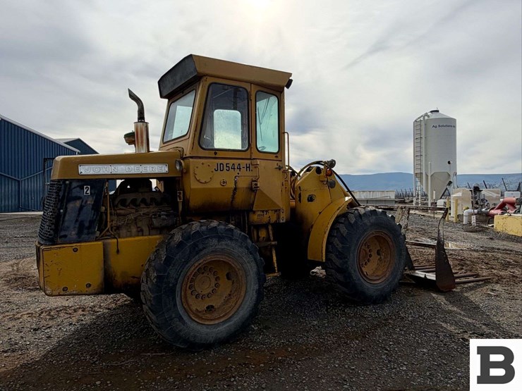 john-deere-544-image-44