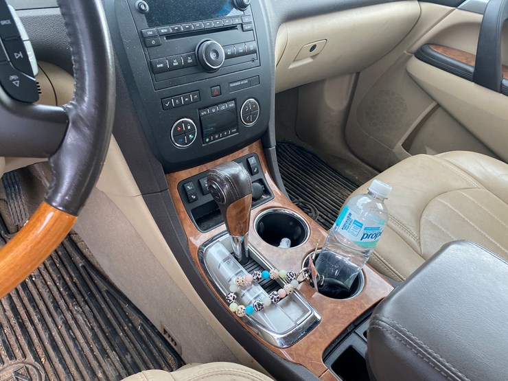 2012-buick-enclave-image-24