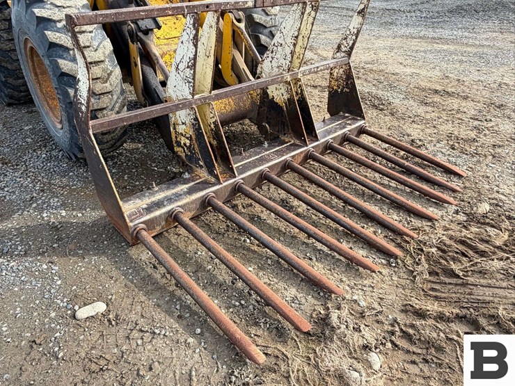 john-deere-544-image-36