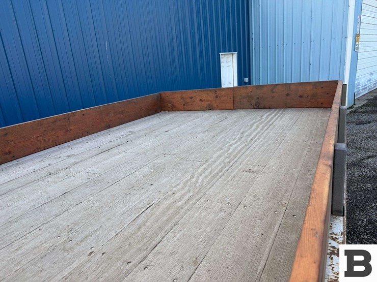 2006-ford-f450-image-16