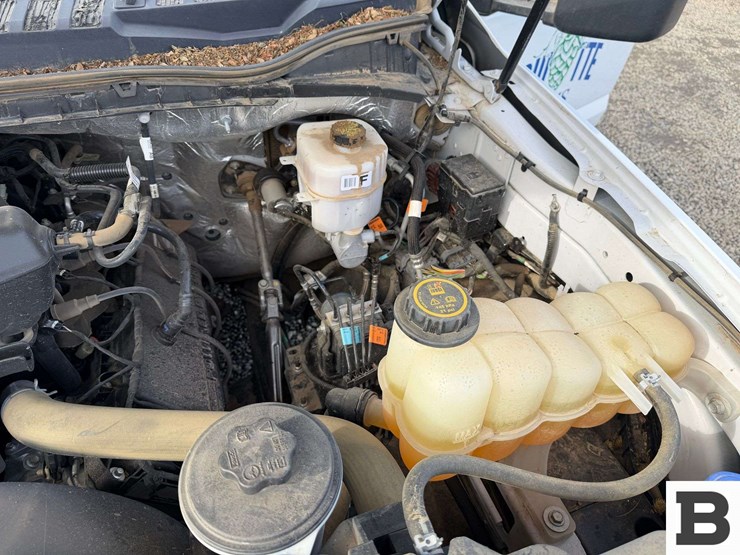 2019-ford-f350-image-35