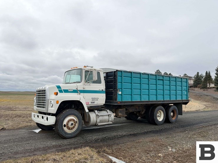 1980-ford-9000-image-2