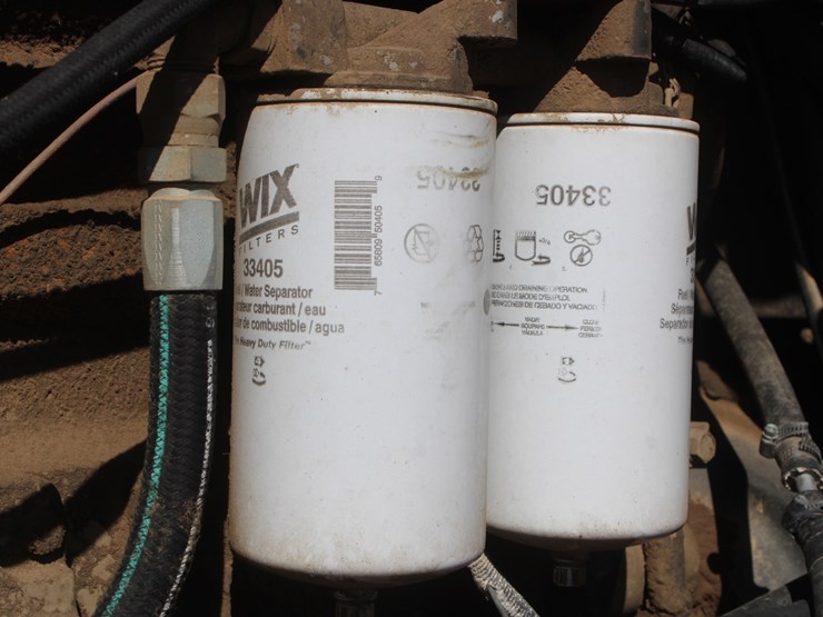 1980-versatile-875-image-21