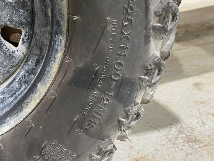 club-car-carryall-1700-image-15