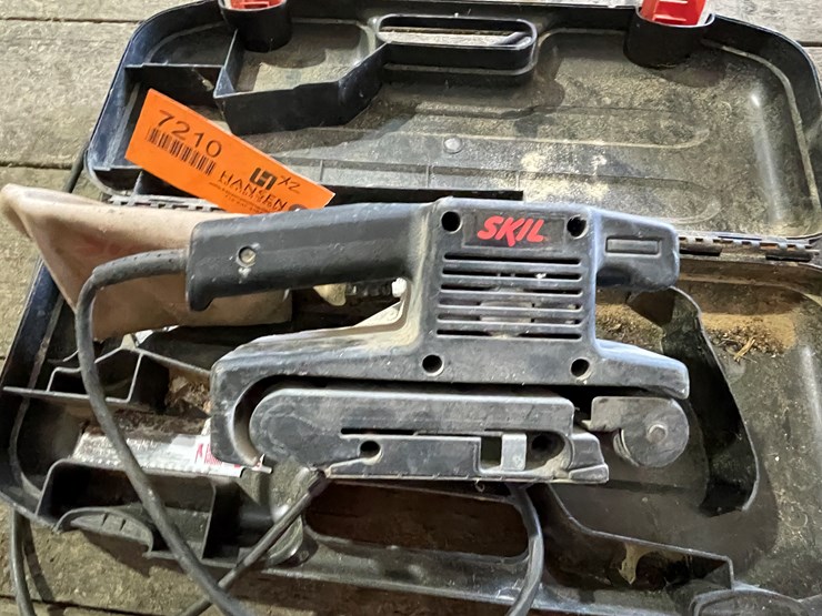 #7210-•-(2)-corded-tools-image-14