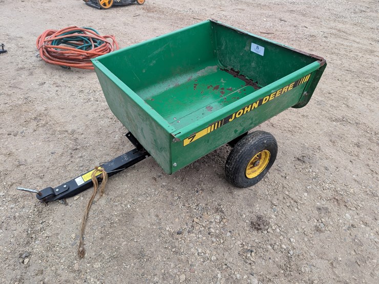 john-deere-7-image-1