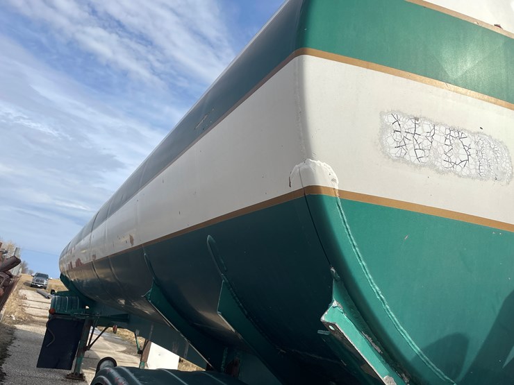 1978-fruehauf-tanker-image-18