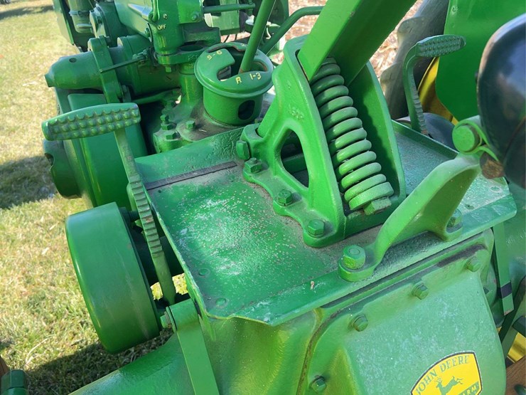 john-deere-model-b-image-46