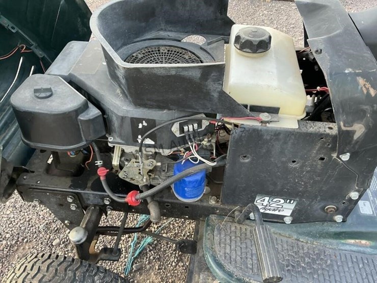 craftsman-riding-lawnmower-image-6