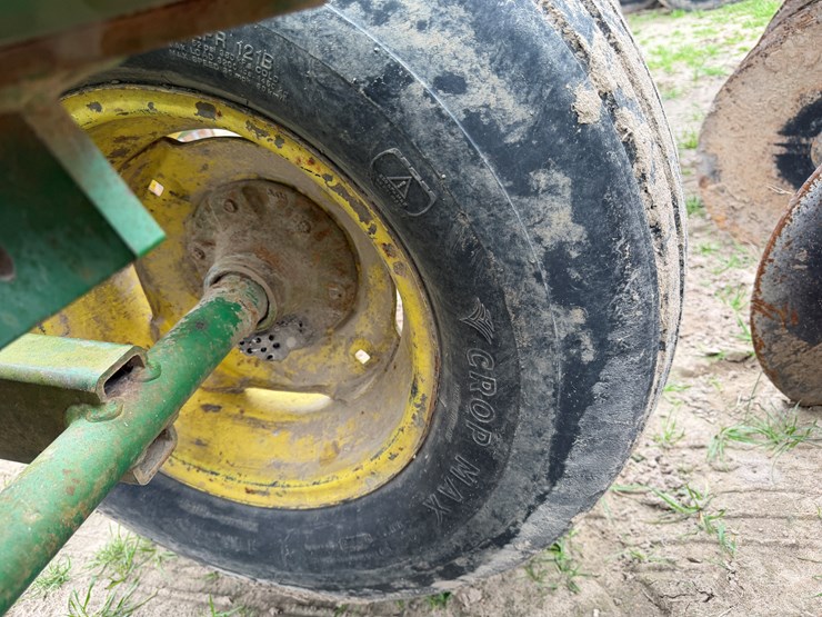 john-deere-25-image-8