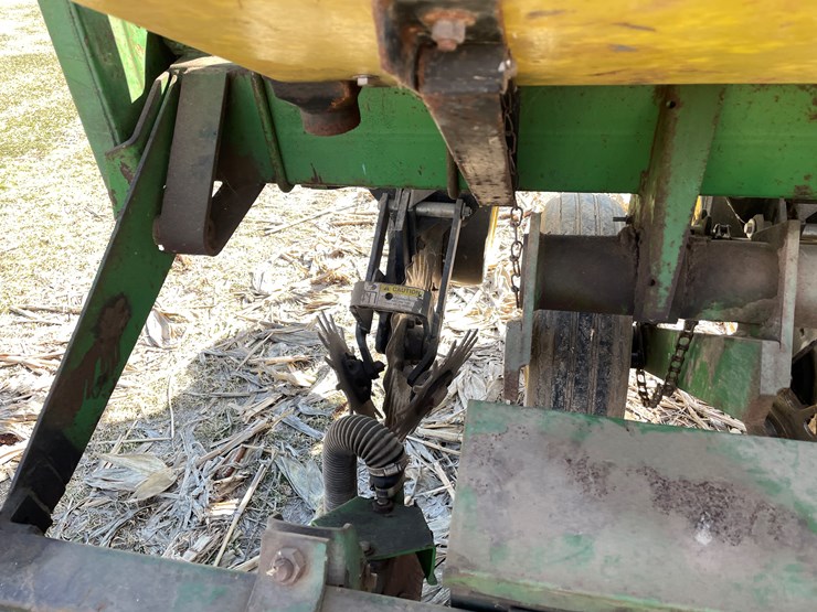 john-deere-7000-image-34