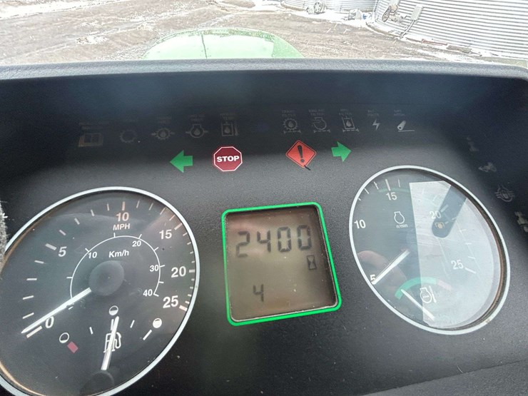 2000-john-deere-7810-image-13