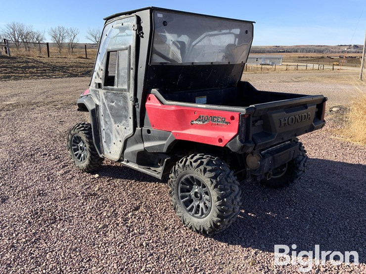 2020-pioneer-1000-image-7