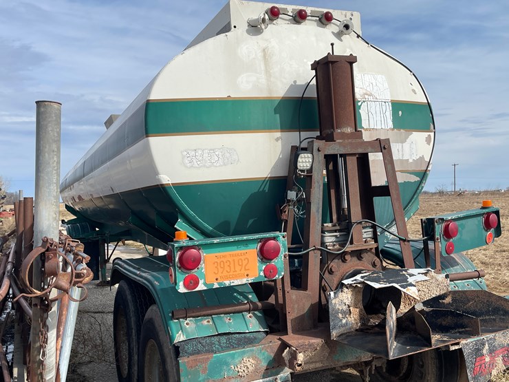 1978-fruehauf-tanker-image-81