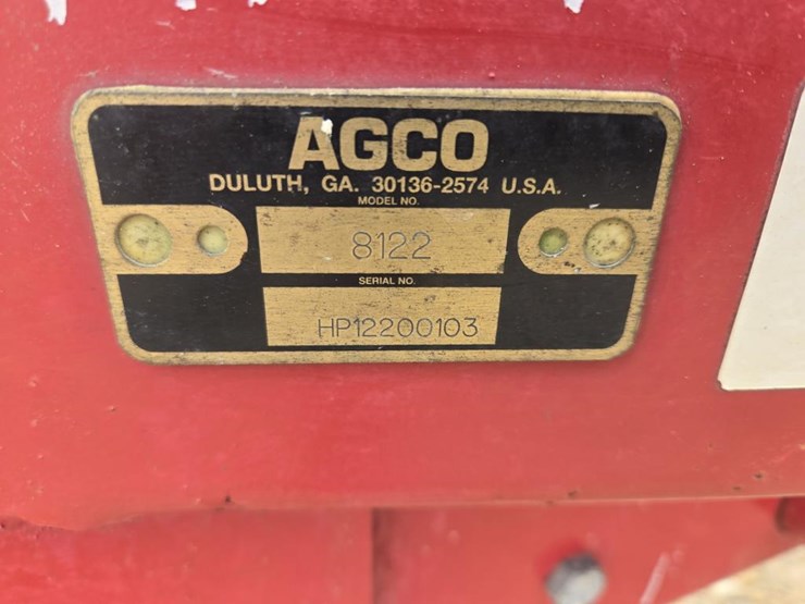 2004-white-8100-image-15