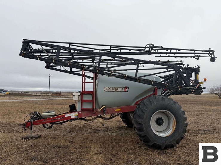 case-ih-precision-spray-160-image-3