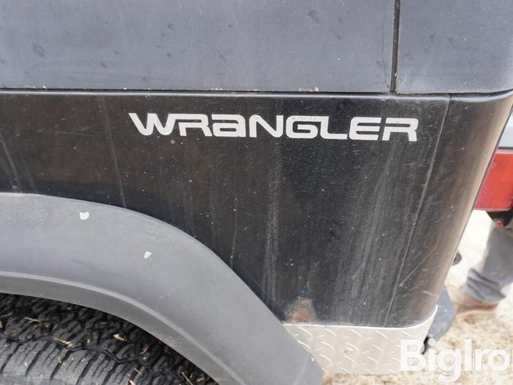 1991-jeep-wrangler-image-9