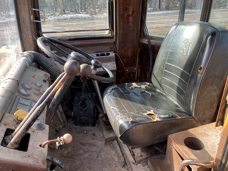 1994-dresser-530c-image-21