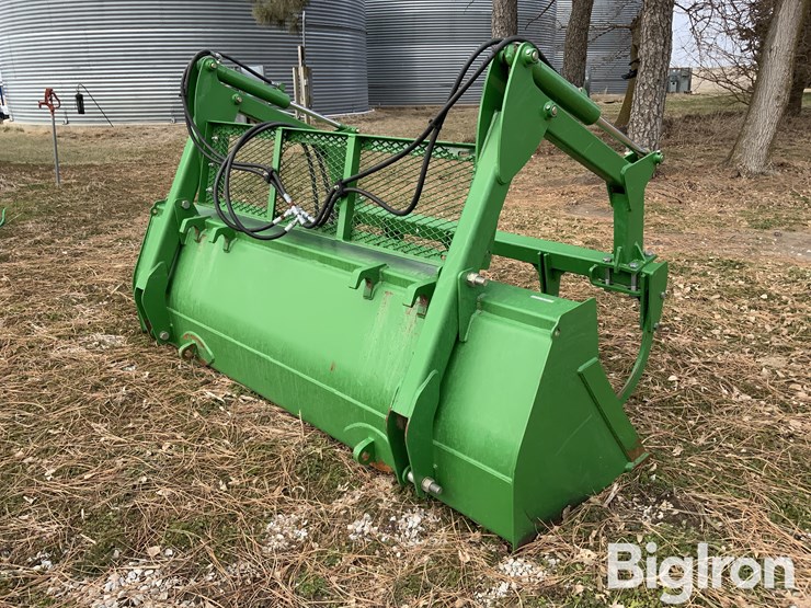 john-deere-8-image-5