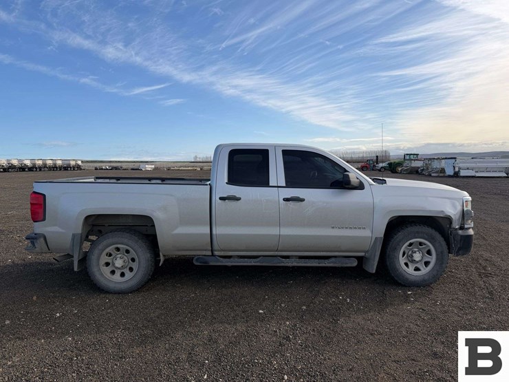 2018-chevrolet-silverado-1500-image-7