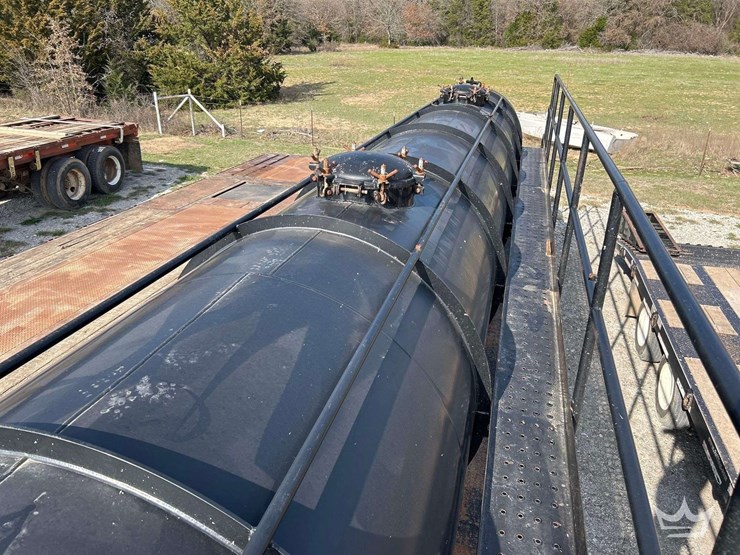 2011-troxell-vacuum-image-13